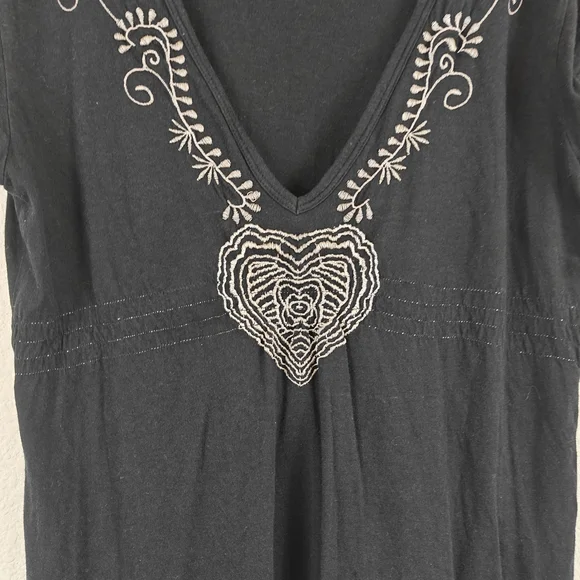 Johnny Was JWLA Floral Embroidered T-shirt Dress in Black Y2K Size Medium - Picture 7 of 15